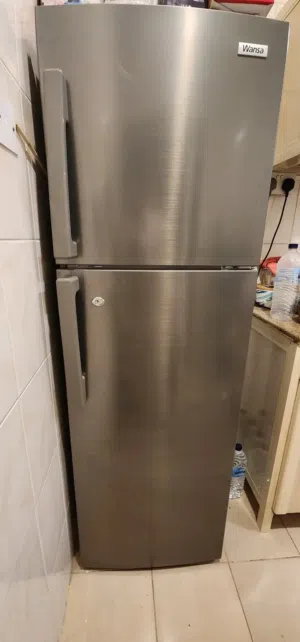 ثلاجة وانسا 10 قدم
