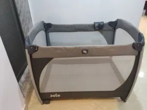 Baby crib very good condition