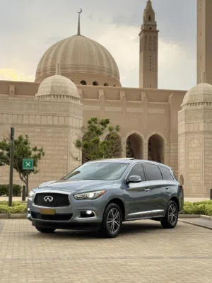 Used Infiniti QX60 in Al Dakhiliya