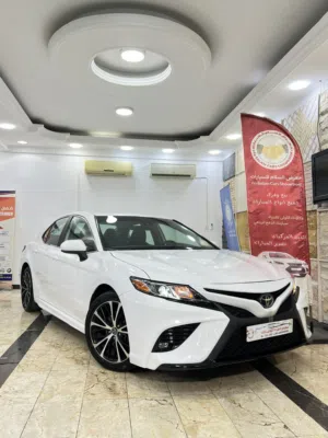 Used Toyota Camry in Muscat