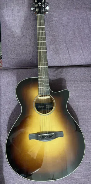 Guitar for sale