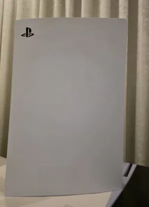 SONY PS5 180 bhd 825GB