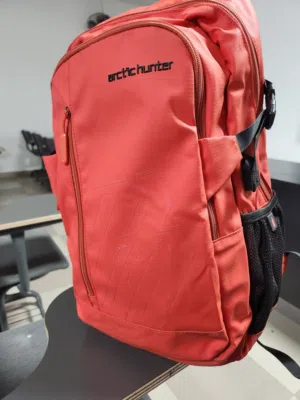 شنتة ظهر Arctic Hunter للابتوب والجامعة (جديدة) - لون مميز