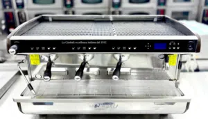 ماكينة اسبريسو إيطالي هاي كاب La Cimbali M34، ماكينة بروفيشنال (3 جروب)
