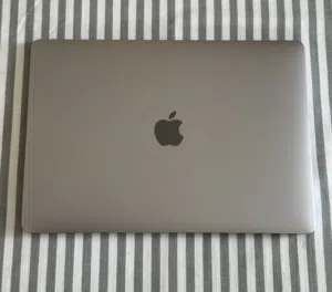 MacBook Pro 256GB space gray used good condition  13-inch, 2017, Two Thunderbolt 3 ports
