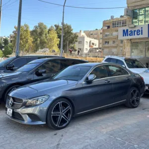 Mercedes C200 2020