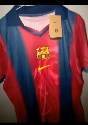 تشرت برشلونا ترافس