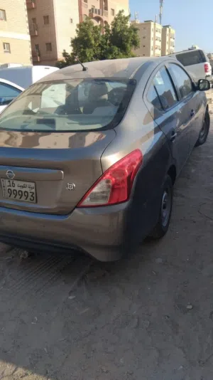 للبيع نيسان صني