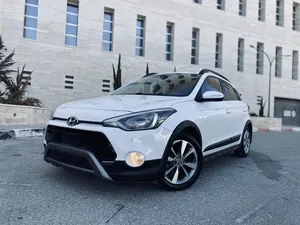 جيب-مميز-هيونداي-i20-اكتف-للبيع