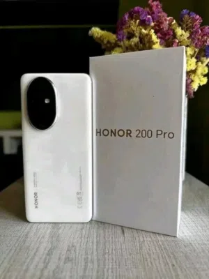 تلفون هونور 200pro مستعمل بحالة الوكالة معه كامل اغراضه رام 12 ذاكرة 512 متوفر توصيل لجميع الاردن