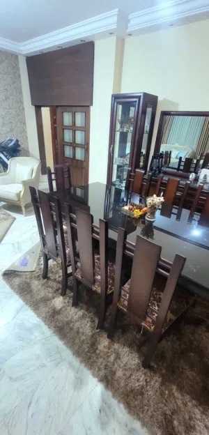 مفروشات للبيع