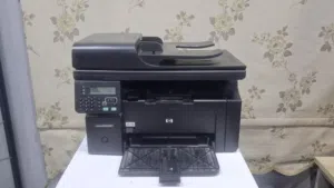 طابعات وشاشات كمبيوتر واغراض منزليه