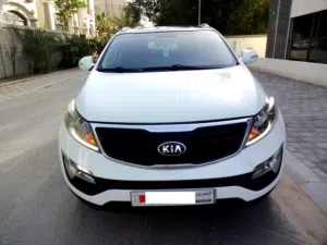 Kia Sportage 2.0 L 2016 White Full Option Well Mainatained Very Neat Clean Urgent Sale