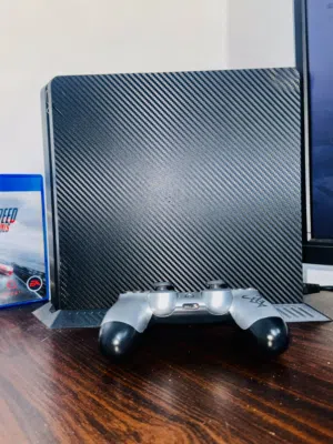 Ps4 slim 1tb