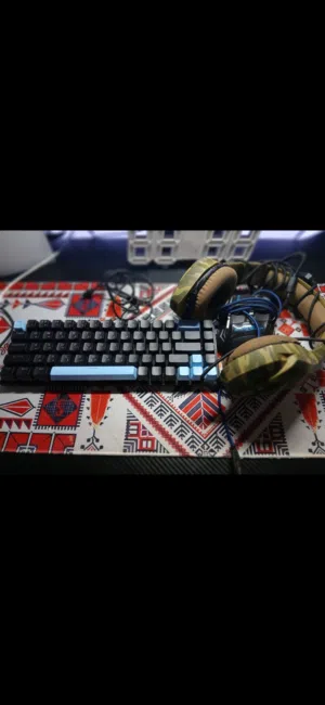 “للبيع السريع: كيبورد ميكانيكي +ماوس سلكي+ سماعة