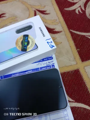 جهاز غير مستخدم نوعه A36 اريده ب350 بس الشراي يراسلني