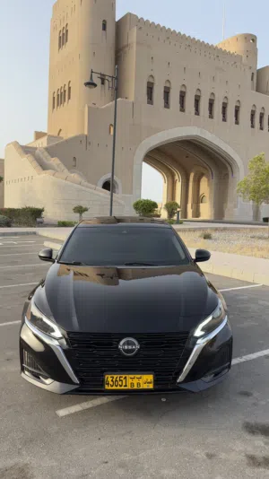 Used Nissan Altima in Al Batinah