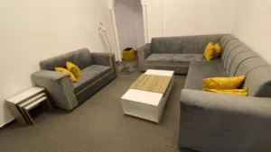 كنب و طاولات مستعمل للبيع بحاله الوكاله في اربد