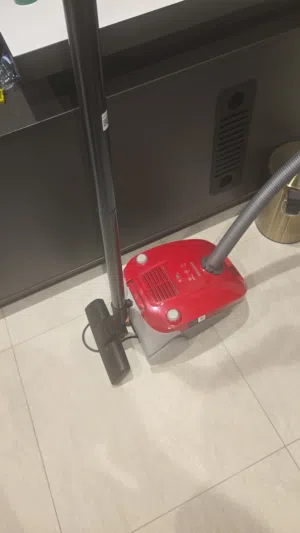 Samsung Vacuum Cleaners for sale in Muscat