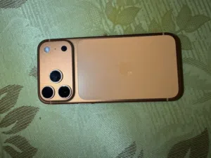 iPhone 17 pro max 256G الجهاز مستعمل 10 ايام