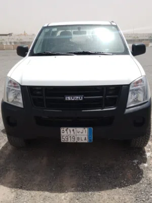 Used Isuzu D-Max in Al Riyadh