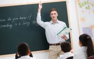 مدرس لغة إنجليزية بخبرة كبيرة توجيهي " جيل 2009 و 2008 + انجليزي متقدم"