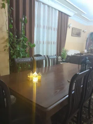 طاولة سفرة مع ملحق بالكامل للبيع