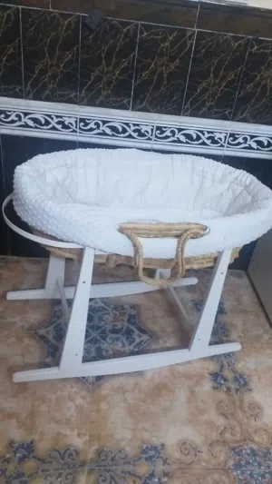 baby cot +swing