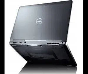 لابتوب dell precision 7520 فيه كرت شاشة منفصل 2GB استعمال اميركي