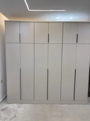 تفصيل أحدث الموديلات العصريه خزائن جامبو أو خزائن حائط بافضل التصاميم العصريه تفصيل حسب الطلب