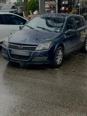 اوبل-استرا-2006