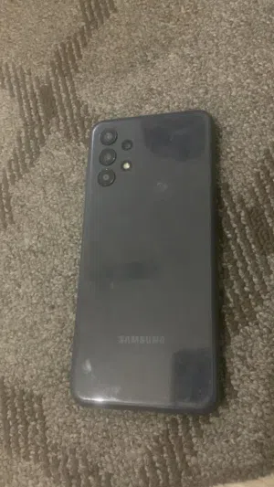 Samsung Galaxy A13 128 GB in Farwaniya