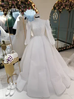 بدلة زفاف محجبات تفصيل خاص خامة مرتبة وفخمة لبسة واحدة فقذ