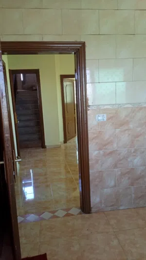 90 m2 3 Bedrooms Apartments for Rent in Amman Jawa