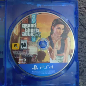 سيديه Gta 5 مستعمل حاله جيده بسعر جيد