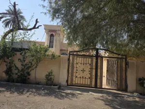 بيع بيت قريب الأحوال المدنيه صحار..
