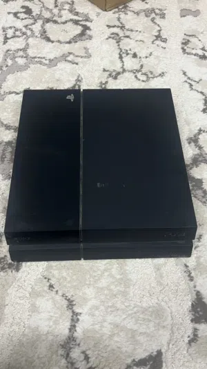 بلايستيشن 4 العادي (PS4 fat)