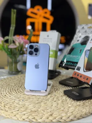 Apple iPhone 13 Pro 256 GB in Muscat