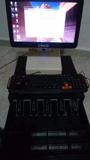 جهاز كاشير UNIQ Touch كامل للمطاعم – جاهز فوري