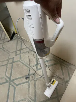 Vacuum cleaner Deerma power full used good condition