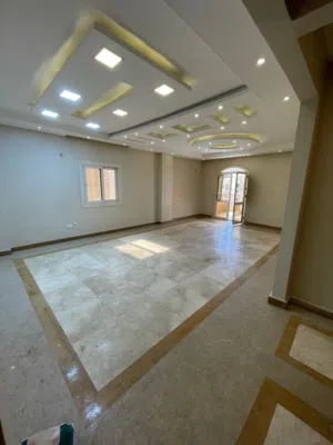 شقة للبيع بالحى التاسع مدينة العبور سوبر لوكس جاهزة للسكن فورًا فرصة مميزة للسكن الراقي في أفضل موقع