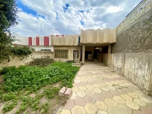 300 m2 3 Bedrooms Townhouse for Sale in Baghdad Dora