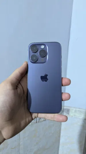 Apple iPhone 14 Pro 256 GB in Baghdad