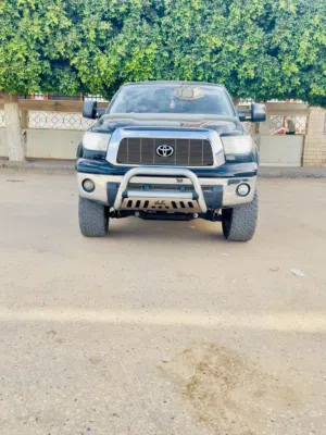 Used Toyota Tundra in Tripoli