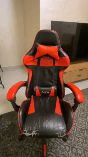 للبيع كرسي جيمنج