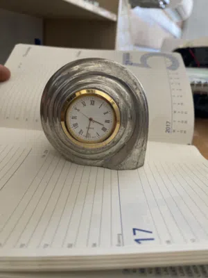 ساعه quartz