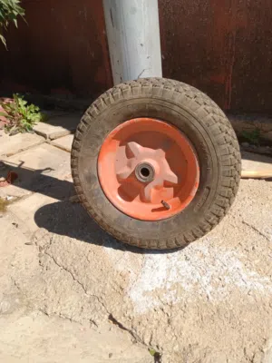 عجال عرباي بسعر 4دنانير البيع كميه تقريبا 200عجل الموقع :اربد، المدينه الصناعيه * يوجد مراعاه