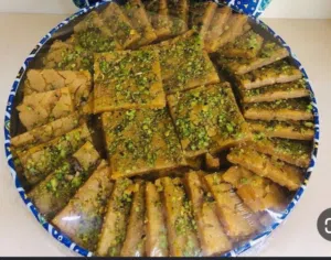 حلوي قم المقرمشه بالزعفران( سوهان ) Qom Saffron Crispy Souhan