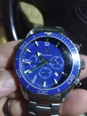 ساعة يد OMEGA seamaster