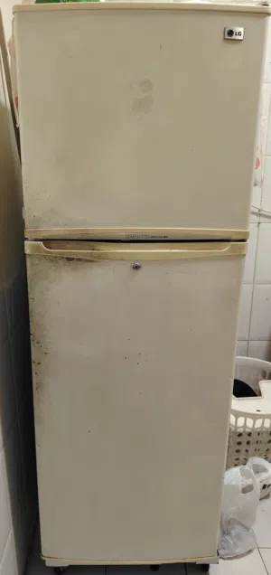 LG REFRIGERATOR